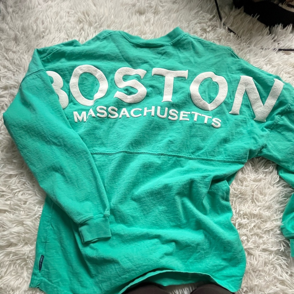 Boston Mass Puffy Print long sleeve
